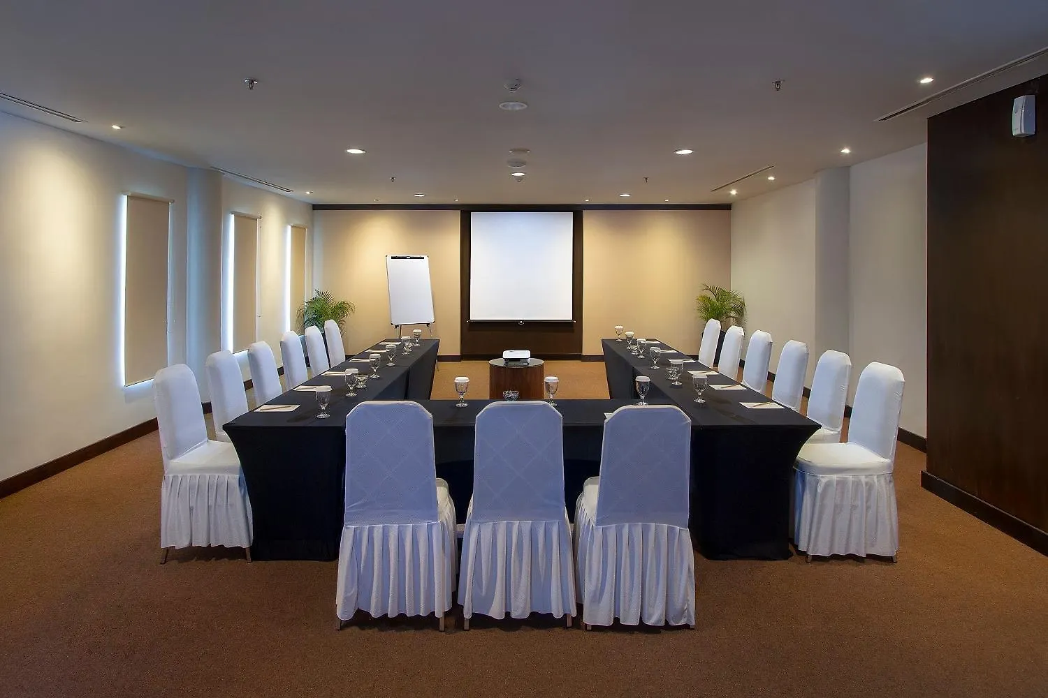 Primebiz Hotel Kuta Kuta Lombok 3*,  Indonésie